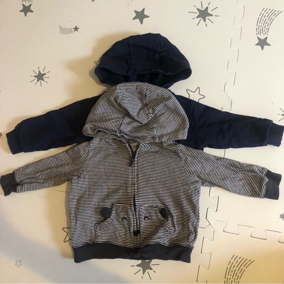❤️Bundle of 2x zipper cardigan hoodies 9-12 months Carter’s UCB - Picture 1 of 5